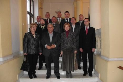 UDMR-iştii, din nou cei mai harnici: au fost primii care şi-au depus candidaturile la Parlament 
